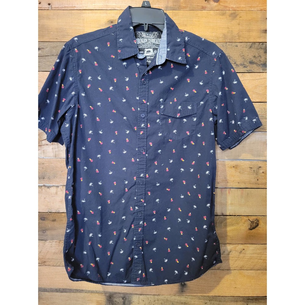 SALE-Broken Thread men's navy blue Hawaiian theme button-up shirt size medium